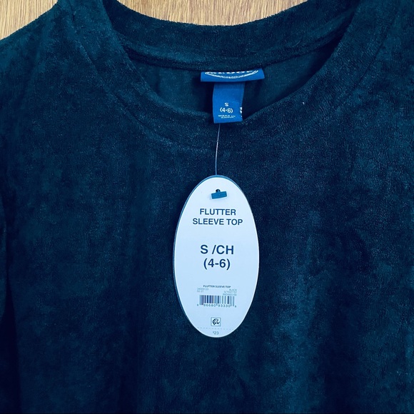 5/ $30 Flutter sleeve tee - Picture 4 of 10